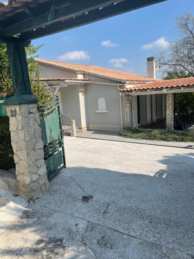 Villa Camille Céreste エクステリア 写真